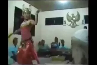 सुंदर आदमी सम्मिलित करता है हिंदी सेक्सी वीडियो फुल मूवी एक नई लड़की